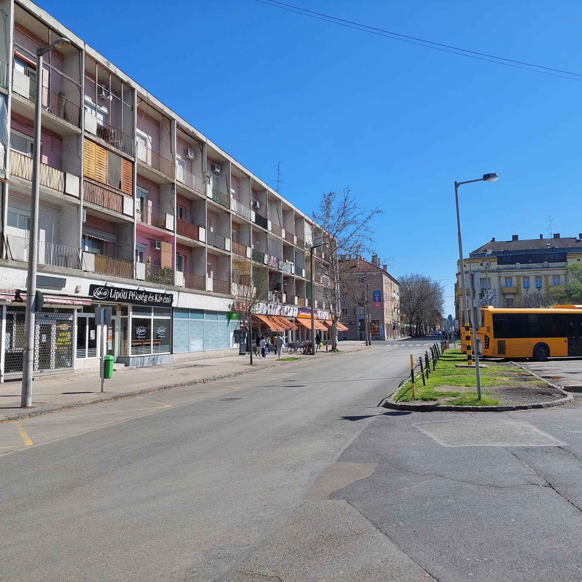 Mars Ter Apartman Szeged Exterior foto